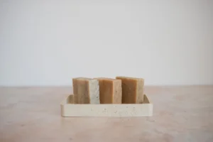 Pflanzenwerk Naturkosmetik - Seifen, Deocremes, Festes Shampoo